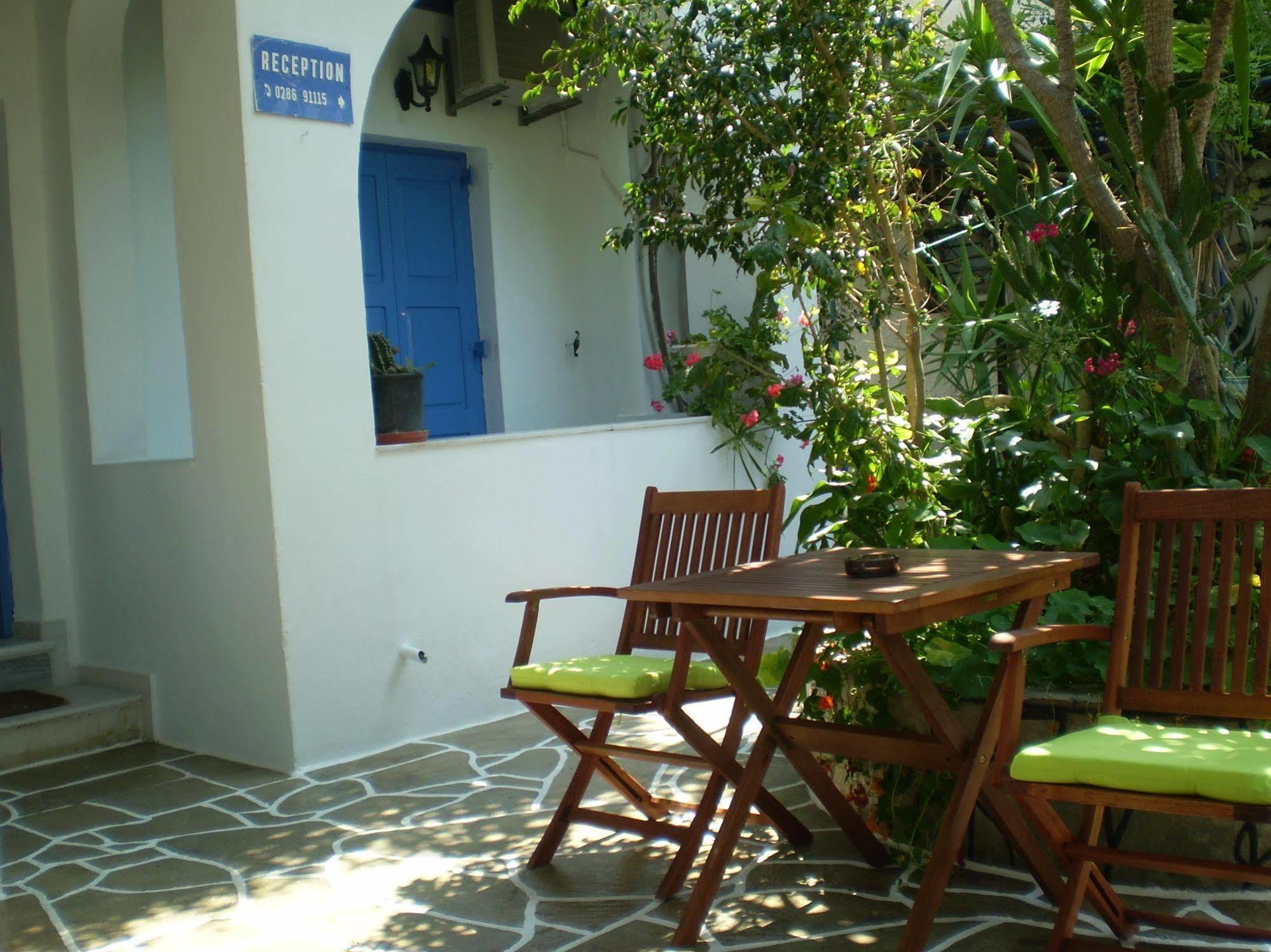 إيوس خورا Galini Pension المظهر الخارجي الصورة